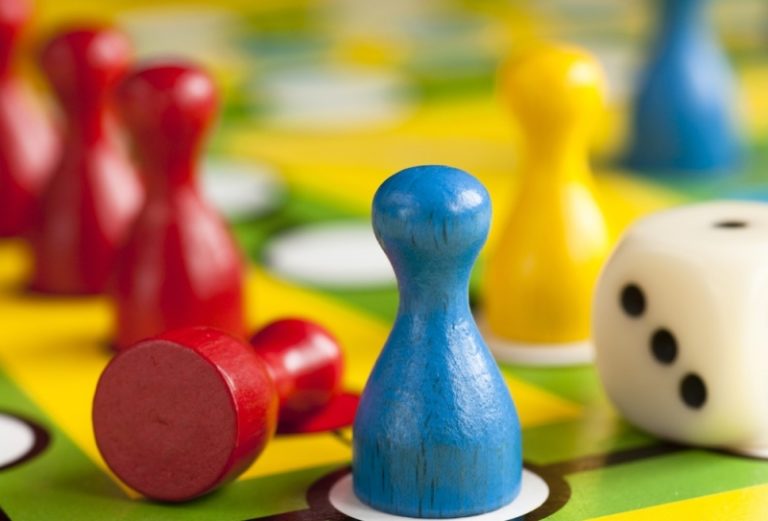 Where to Play Board Games in Calgary Avenue Calgary