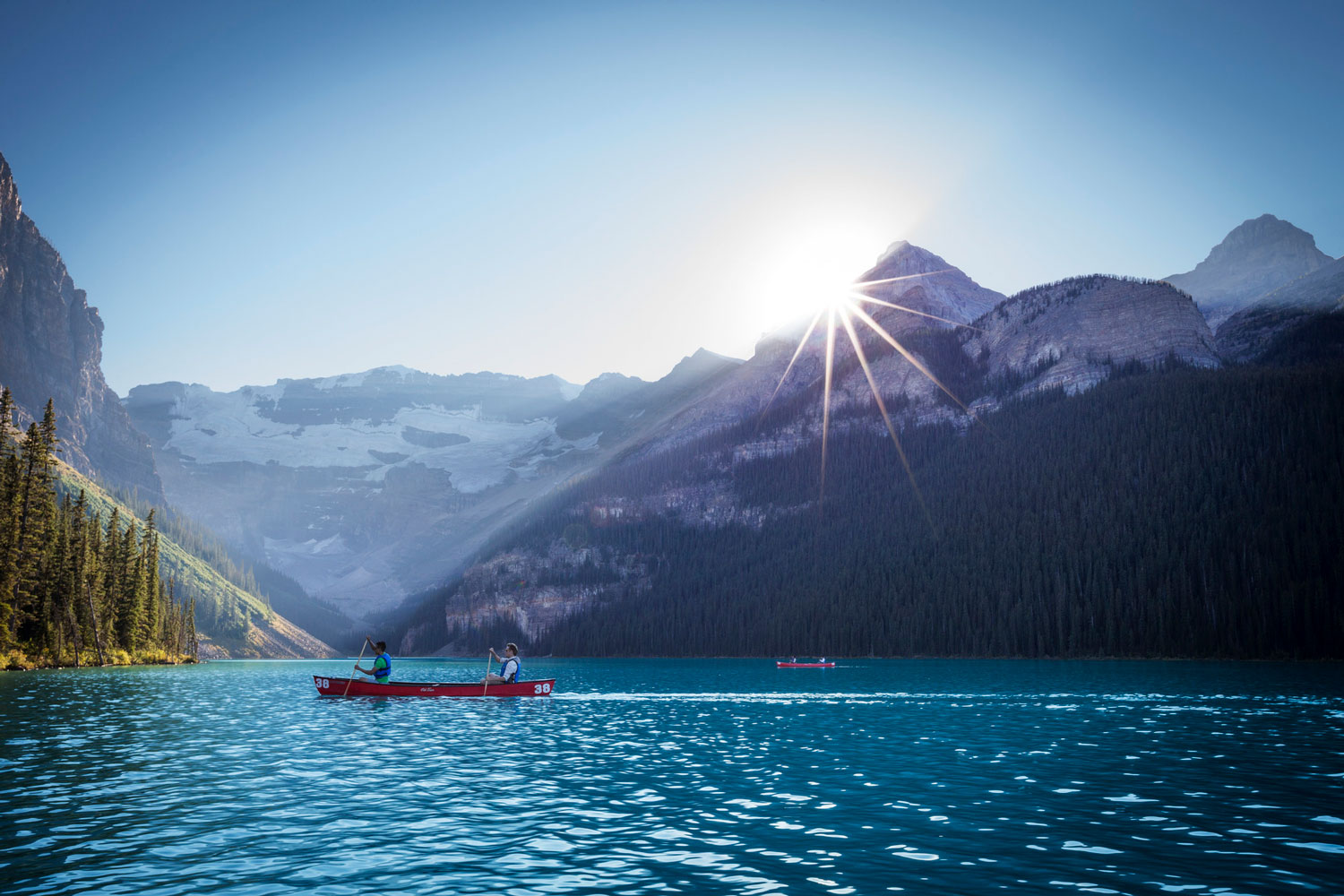 What to Do on a Day Trip to Lake Louise - Avenue Calgary