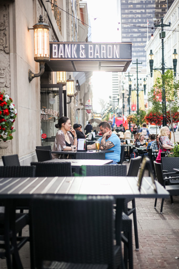 loose fitting 1920s dress