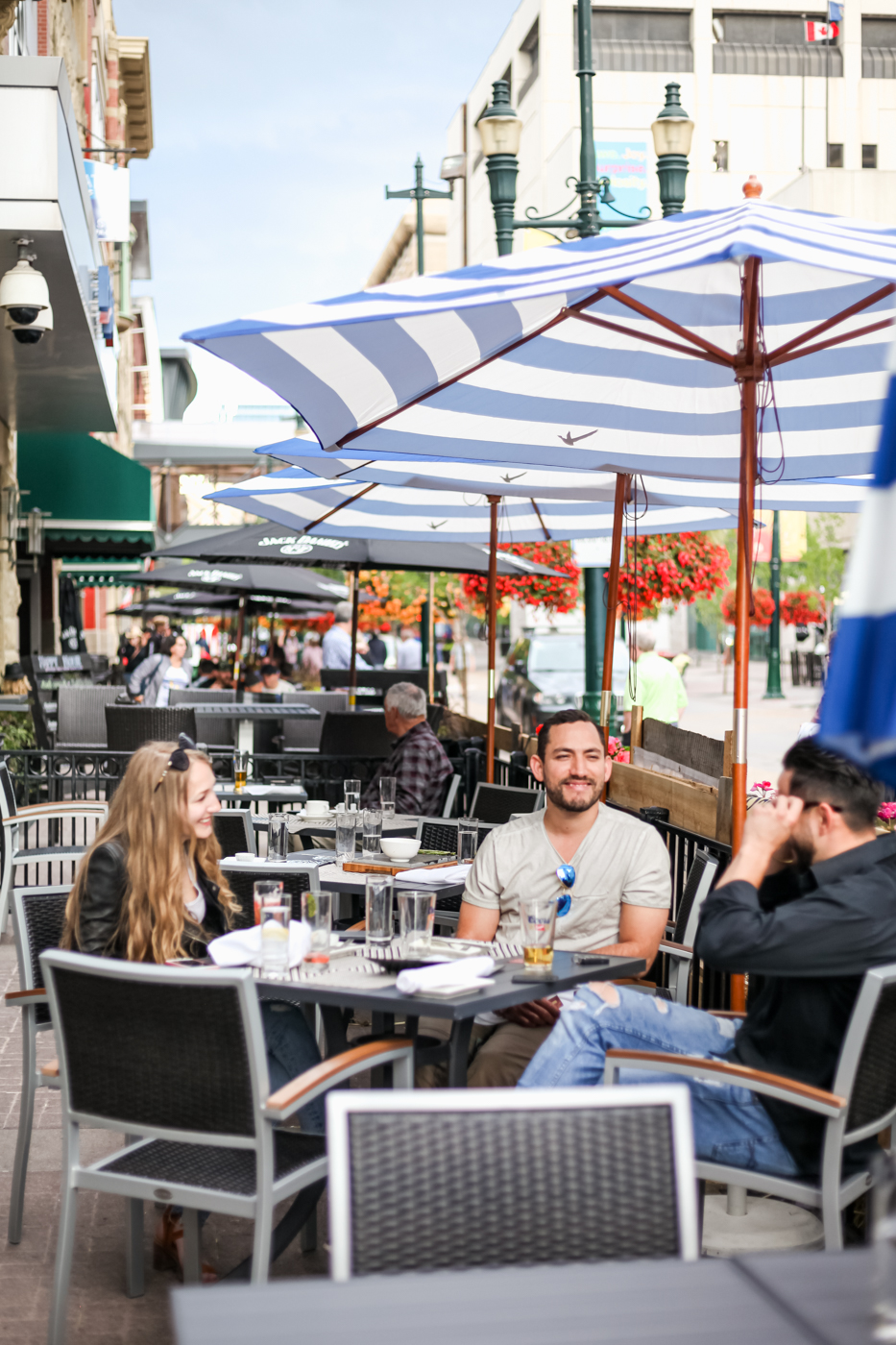 All The Patios On Stephen Avenue Walk Avenue Calgary