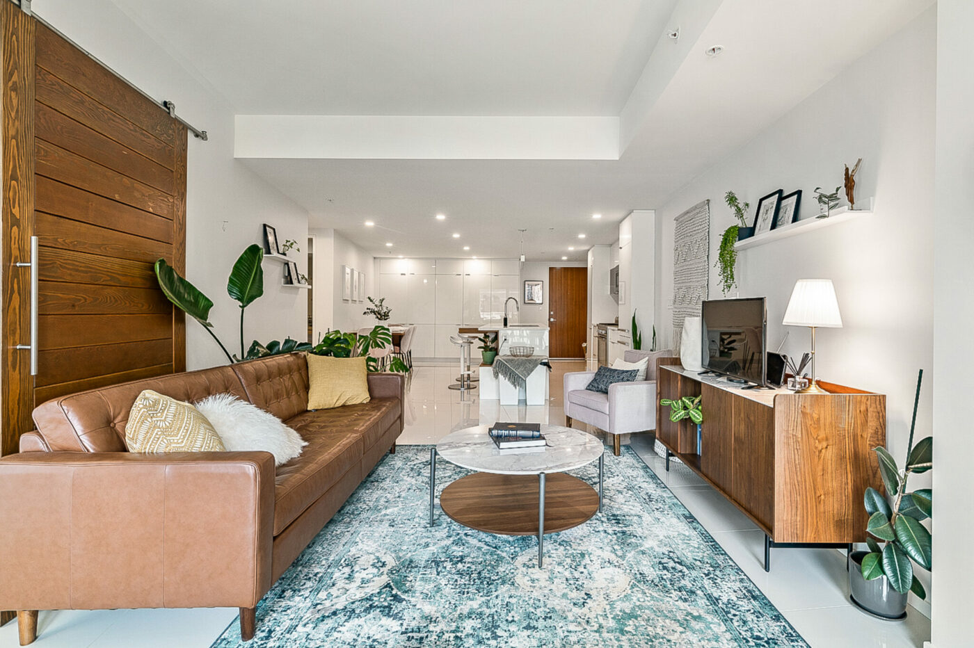 Condo of the Month A Bright and Contemporary Condo in Inglewood