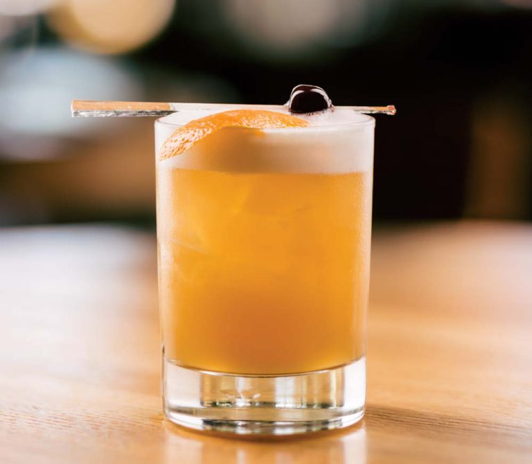 How to Make Earls' Amaretto Sour Avenue Calgary
