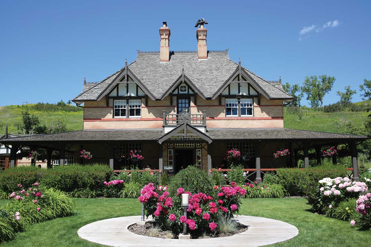 Calgary Patio Guide Avenue Calgary